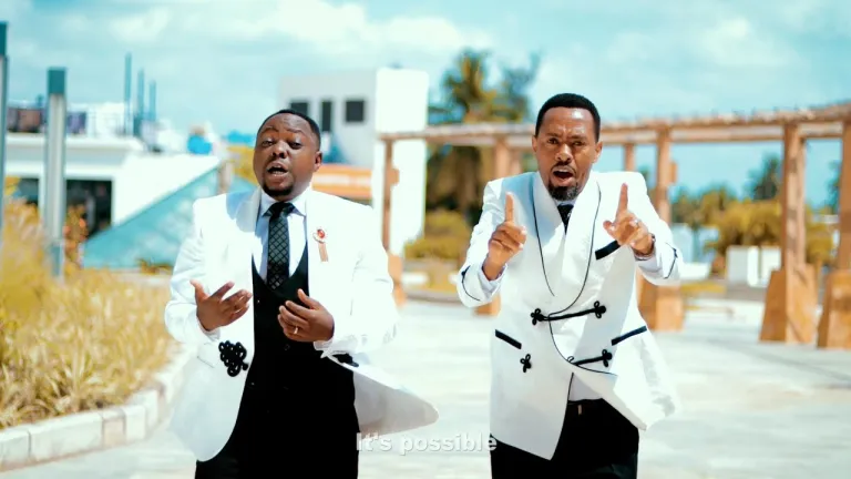 Song of | Pastor Amos ft Christopher Mwahangila – Inawezekana