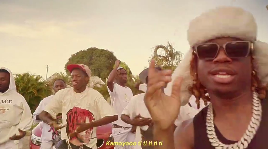 Song of | Calad Ft Chino Kidd – Teke Teke